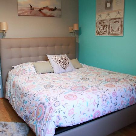 Sur Les Toits D'Amboise Apartment Luaran gambar